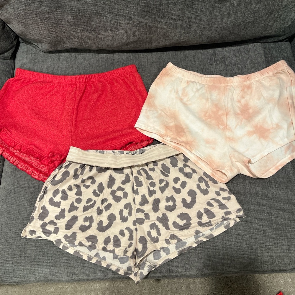 Never worn pj/lounge shorts bundle size xs